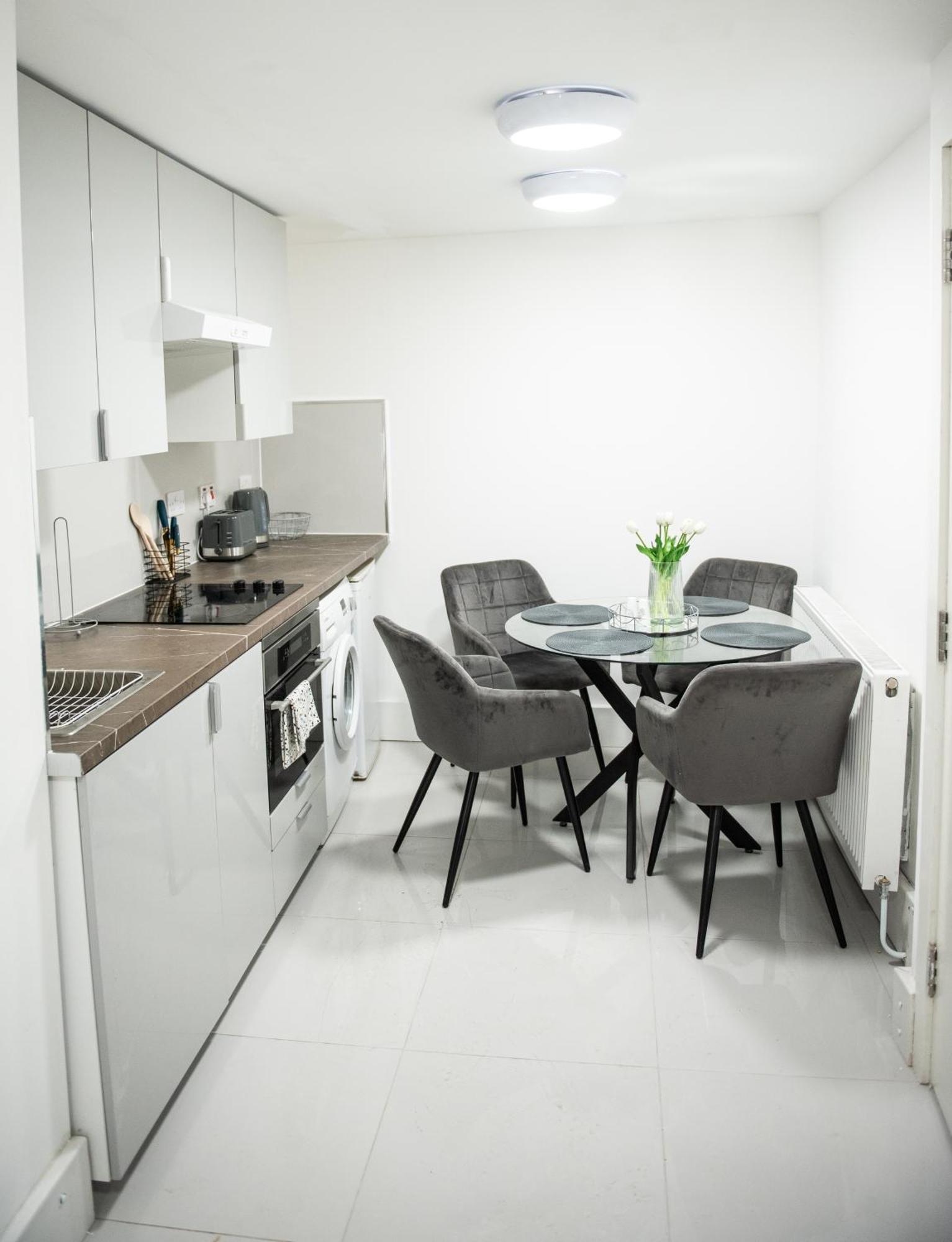 1B Apartment, 30 Mins To Oxford Street Londra Exterior foto