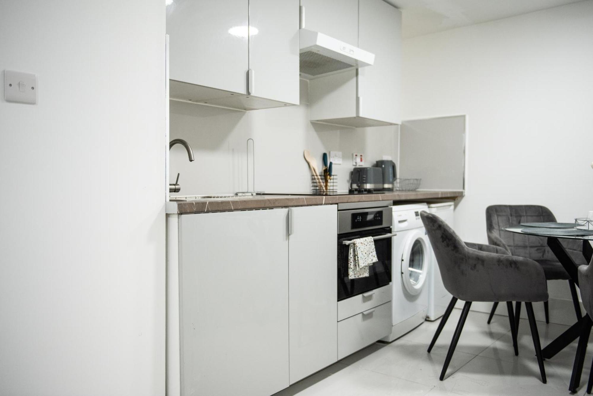 1B Apartment, 30 Mins To Oxford Street Londra Exterior foto