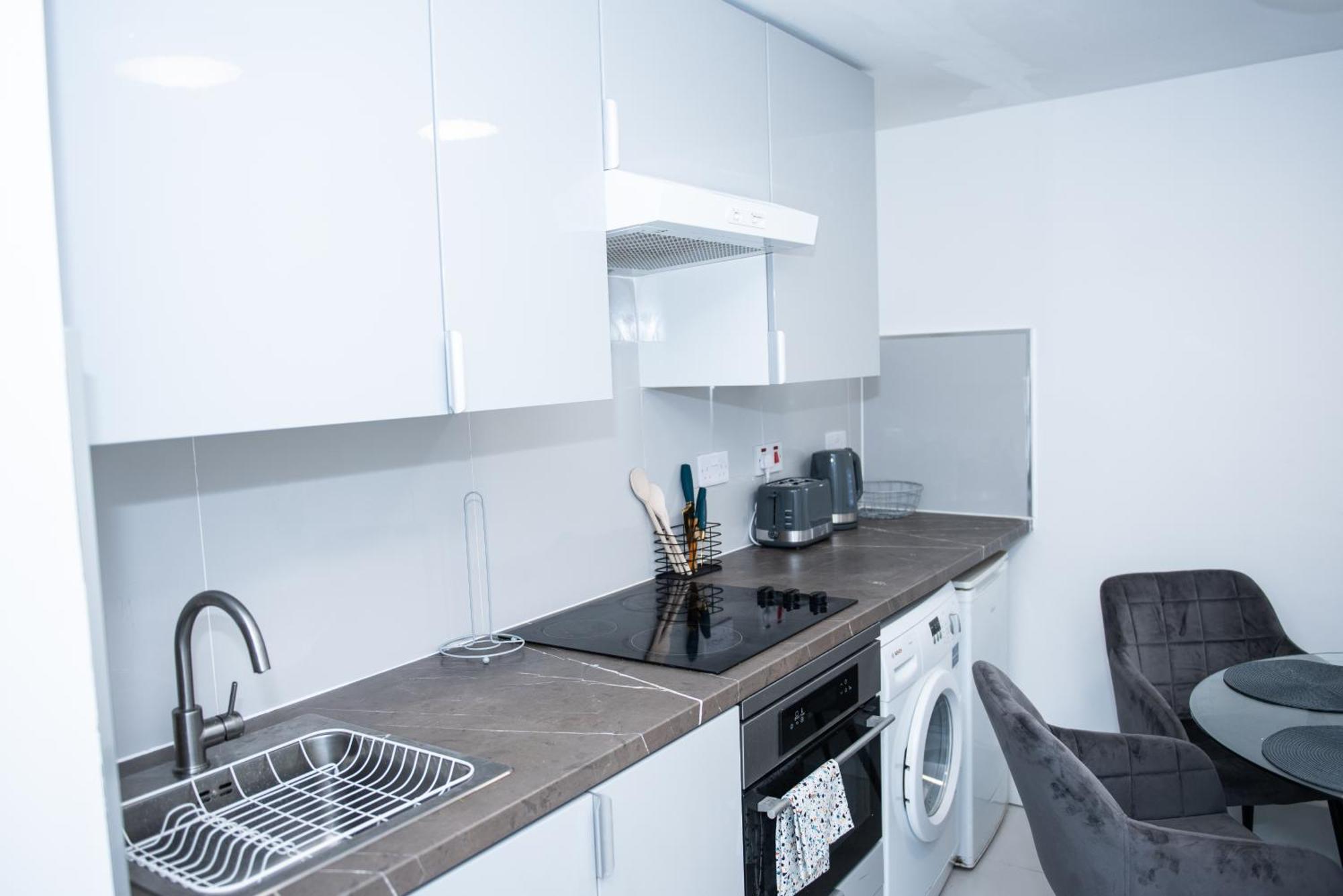 1B Apartment, 30 Mins To Oxford Street Londra Exterior foto